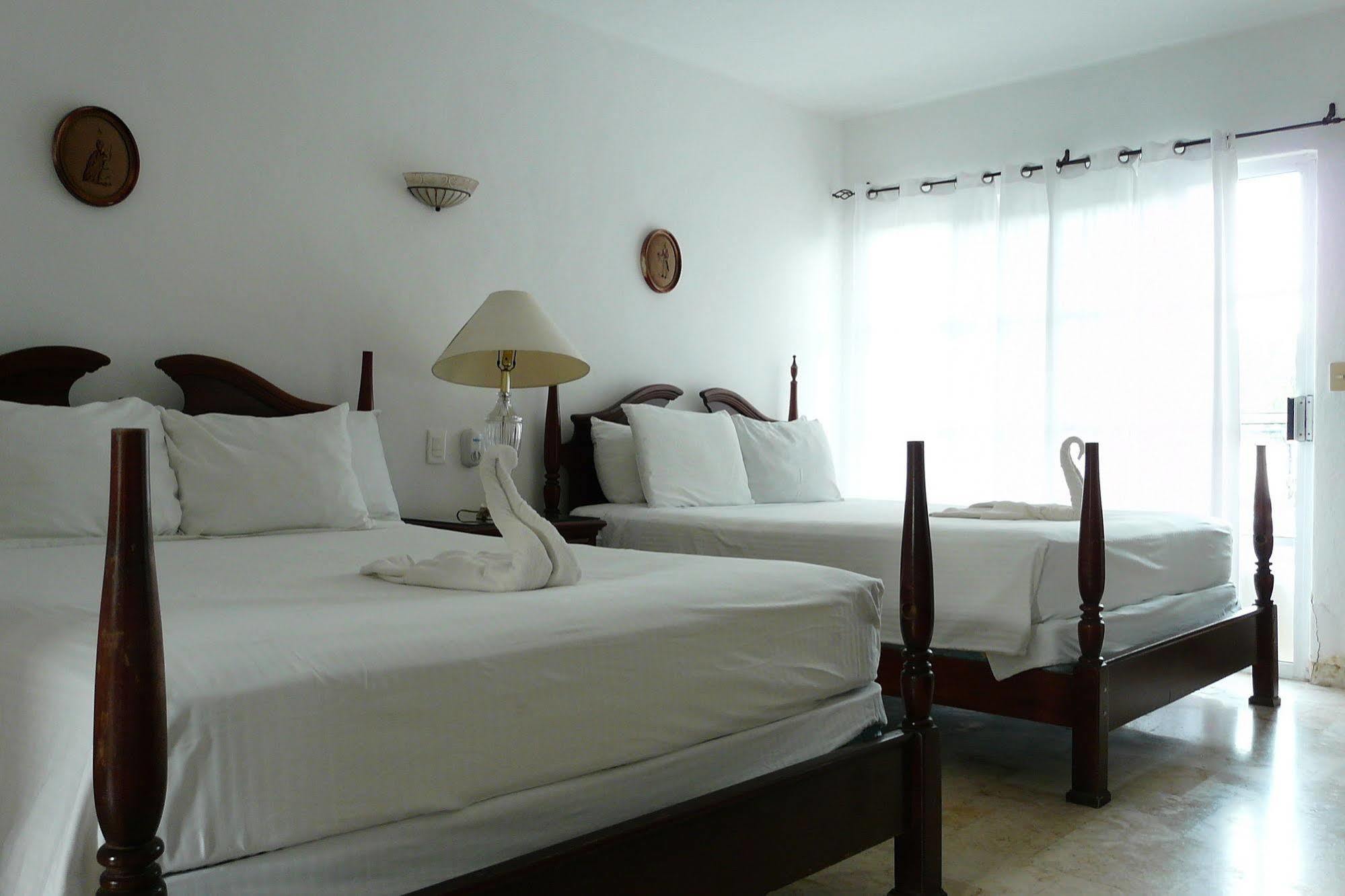 Villa Del Mar ปลายาเดลการ์เมน ภายนอก รูปภาพ