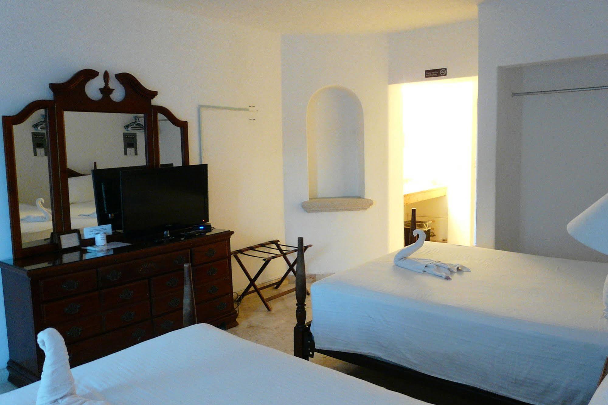 Villa Del Mar ปลายาเดลการ์เมน ภายนอก รูปภาพ