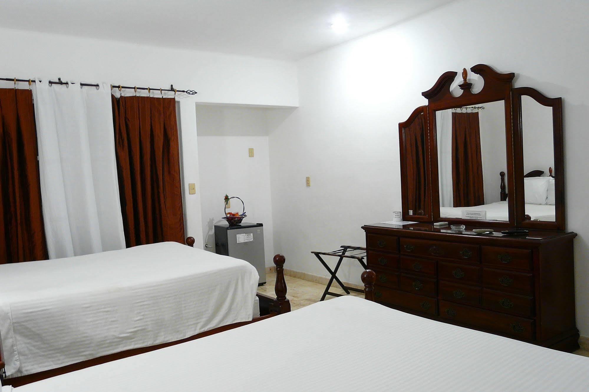 Villa Del Mar ปลายาเดลการ์เมน ภายนอก รูปภาพ